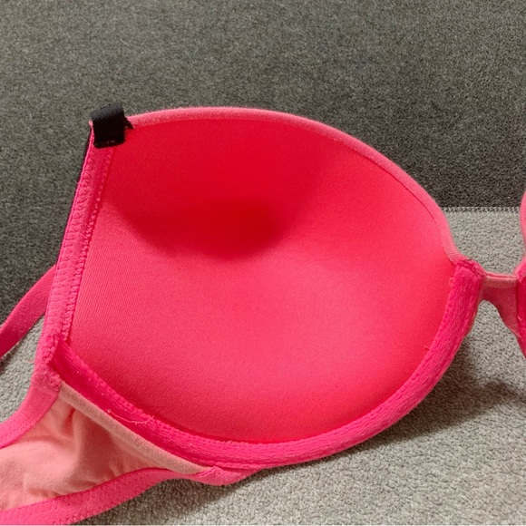 LA SENZA 38C Hot neon pink and black lace underwire t-shirt bra ~ Barbiecore C38 - Picture 12 of 14